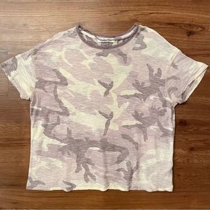 We The Free Women's Lavender Purple Maybelle Camo Short Sleeve T Shirt Medium